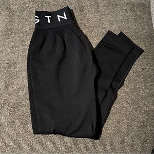 NVGTN black Sport seamless leggings